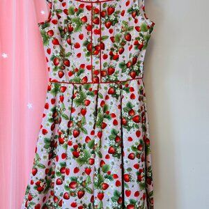 Retrolicious NWT,  Strawberry Print Size Medium, Pink, Red